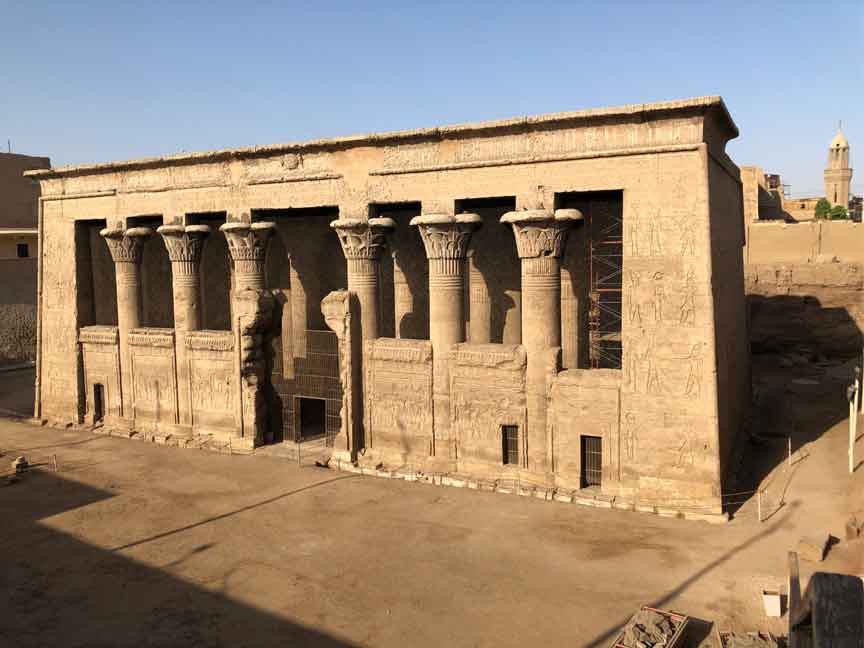 Image of the Temple of Esna in Egypt