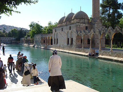 Image of the Pools of Abraham in Urfa